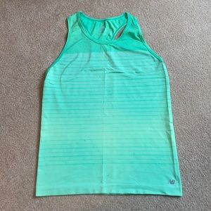 NewBalance tank, medium